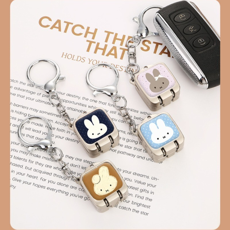 Leuke cartoon Miffy Bunny nage - Nail Art Quirky recensie en prijs