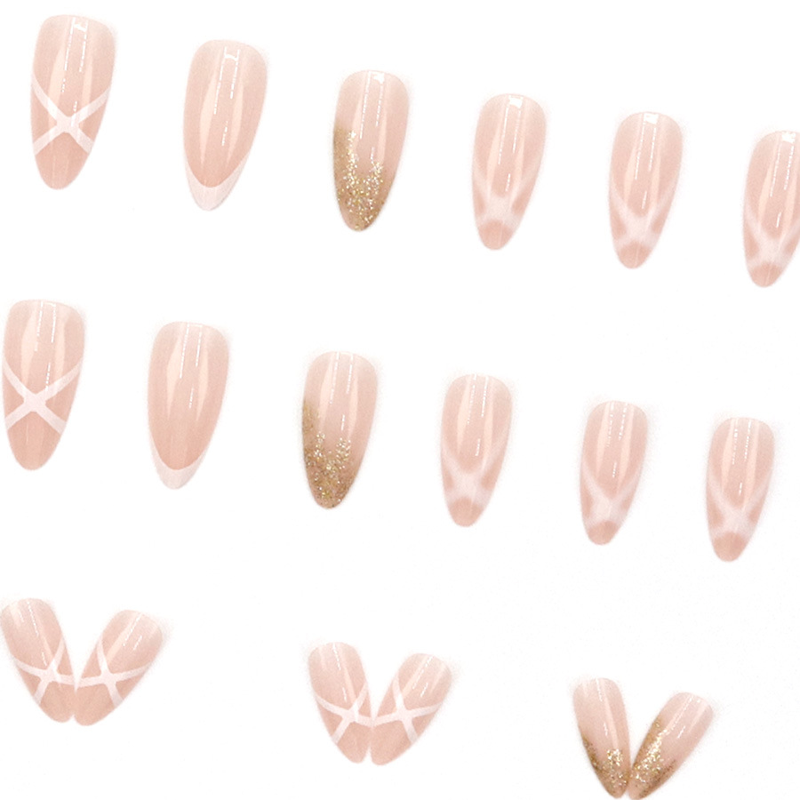Medium nepnagels voor vrouwen, - Nail Art Full Design recensie en prijs