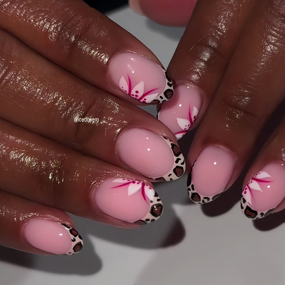 Korte lange nepnagels voor dam - Nail Art Glitter recensie en prijs