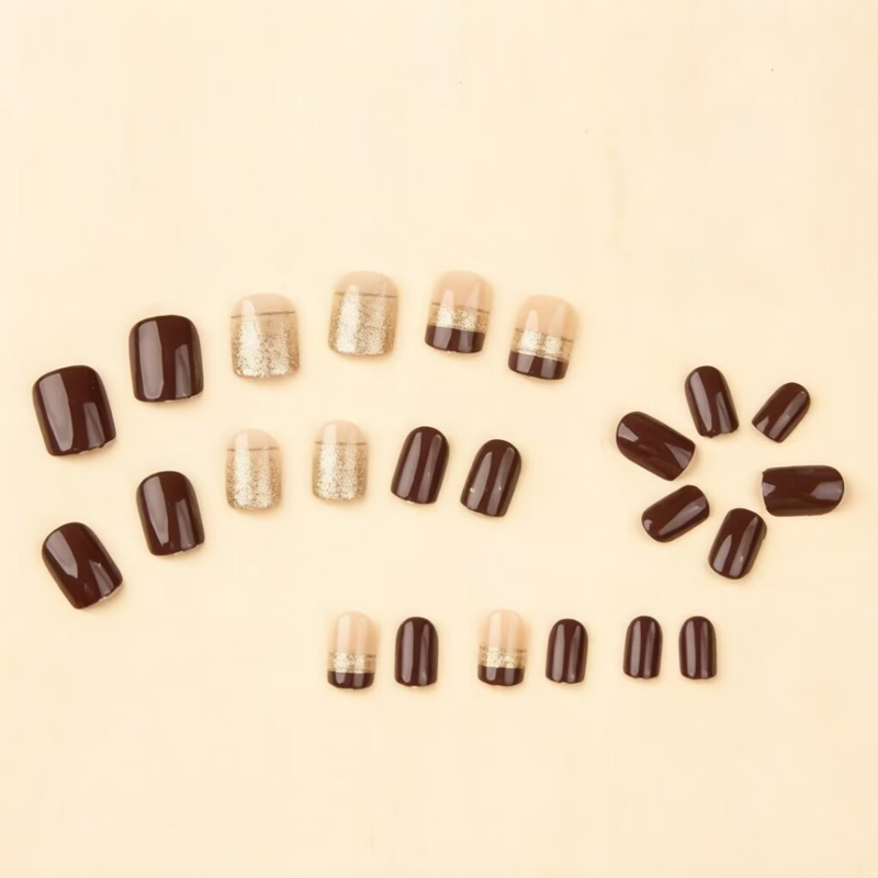 Korte vierkante nepnagels voor - Nail Art Glitter recensie en prijs