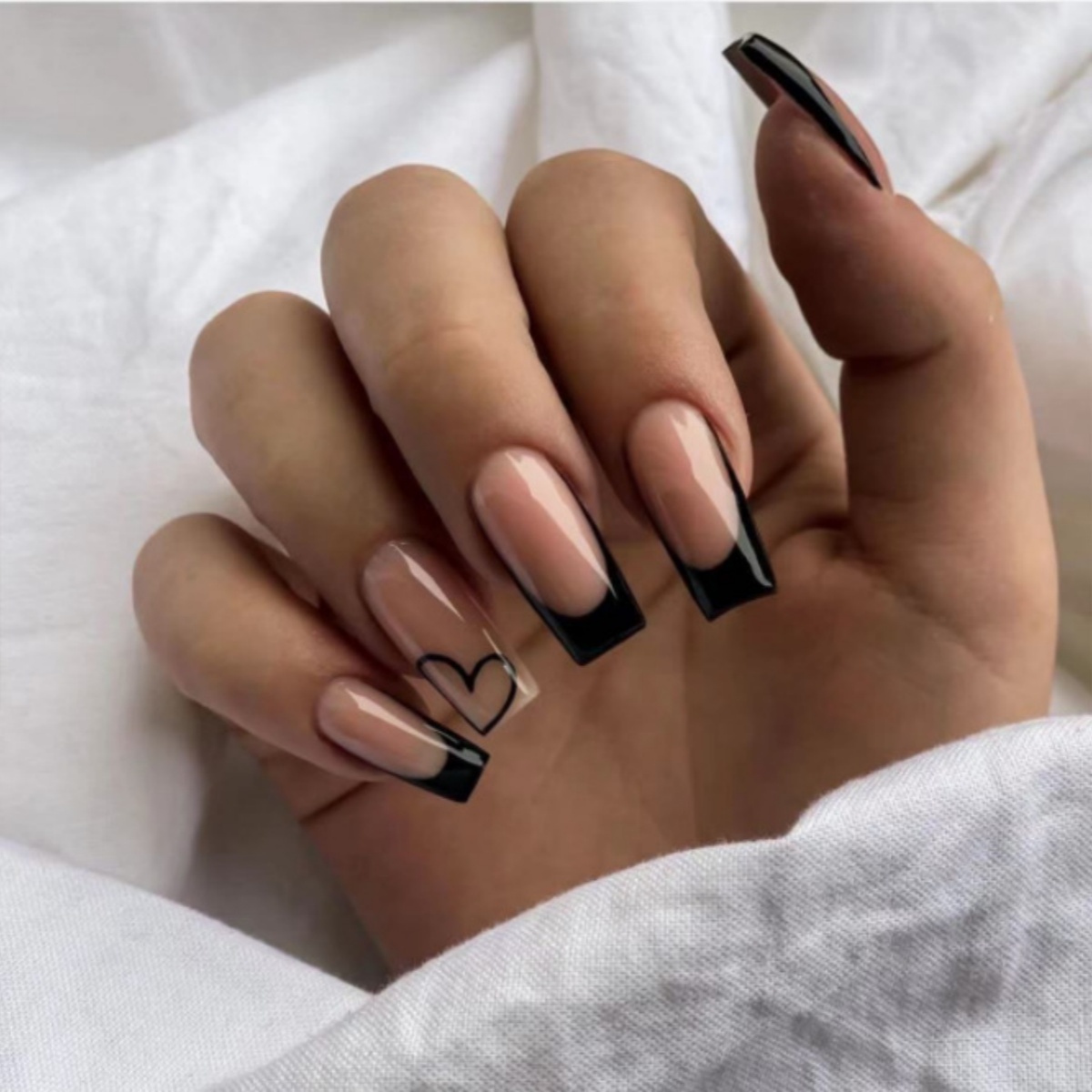 24 stks Zwarte Franse Nep Nage - Nail Art Quirky recensie en prijs