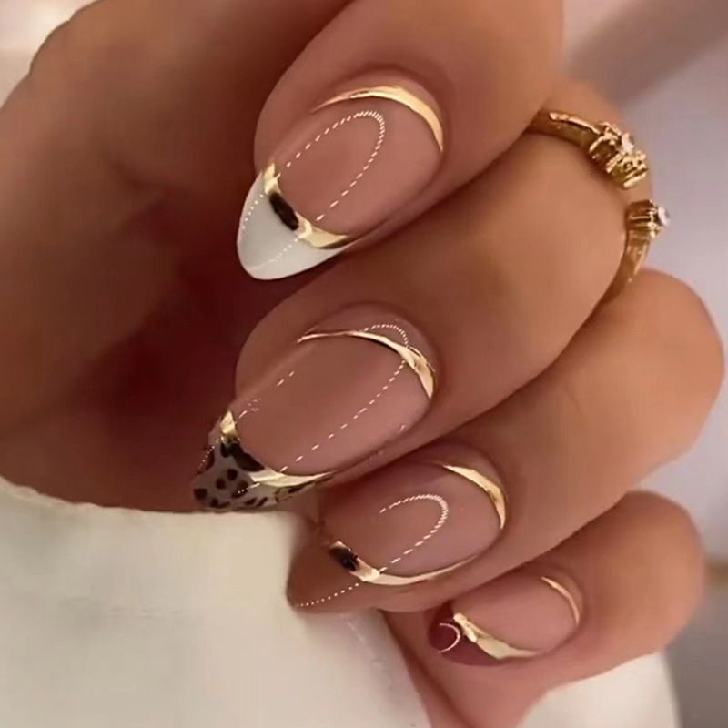 Medium nepnagels voor dames en - Nail Art Full Design recensie en prijs